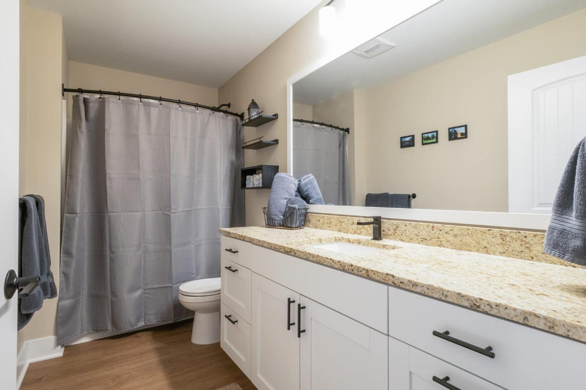 A Pet Friendly Cozy Condo In Traverse City Eksteriør bilde