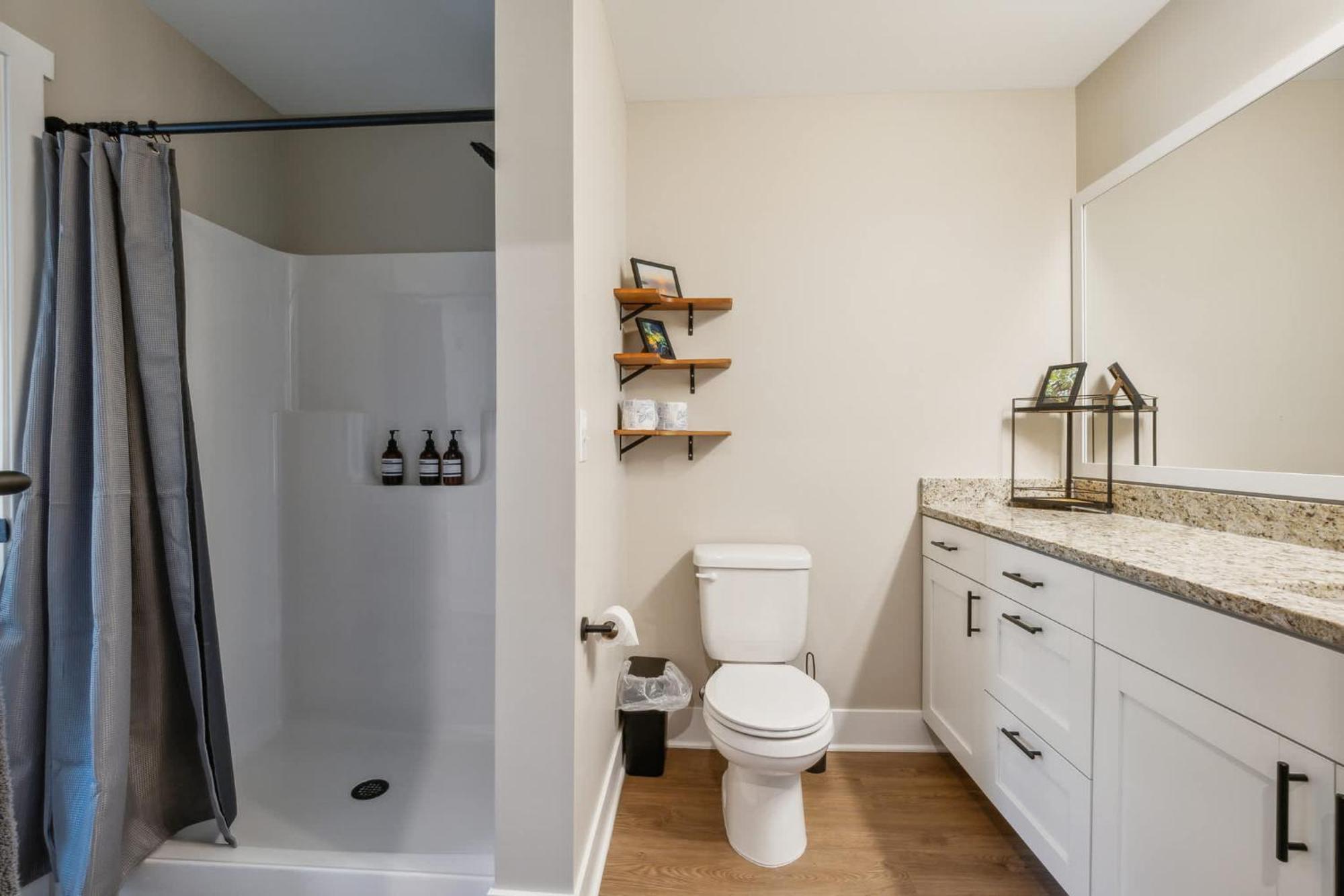 A Pet Friendly Cozy Condo In Traverse City Eksteriør bilde